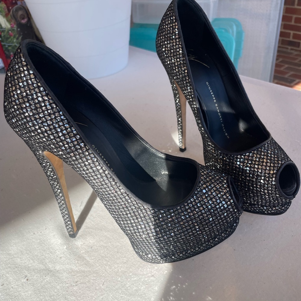 Giuseppe Zanotti Black and Silver Crystal Peep Toe Stunning Heels